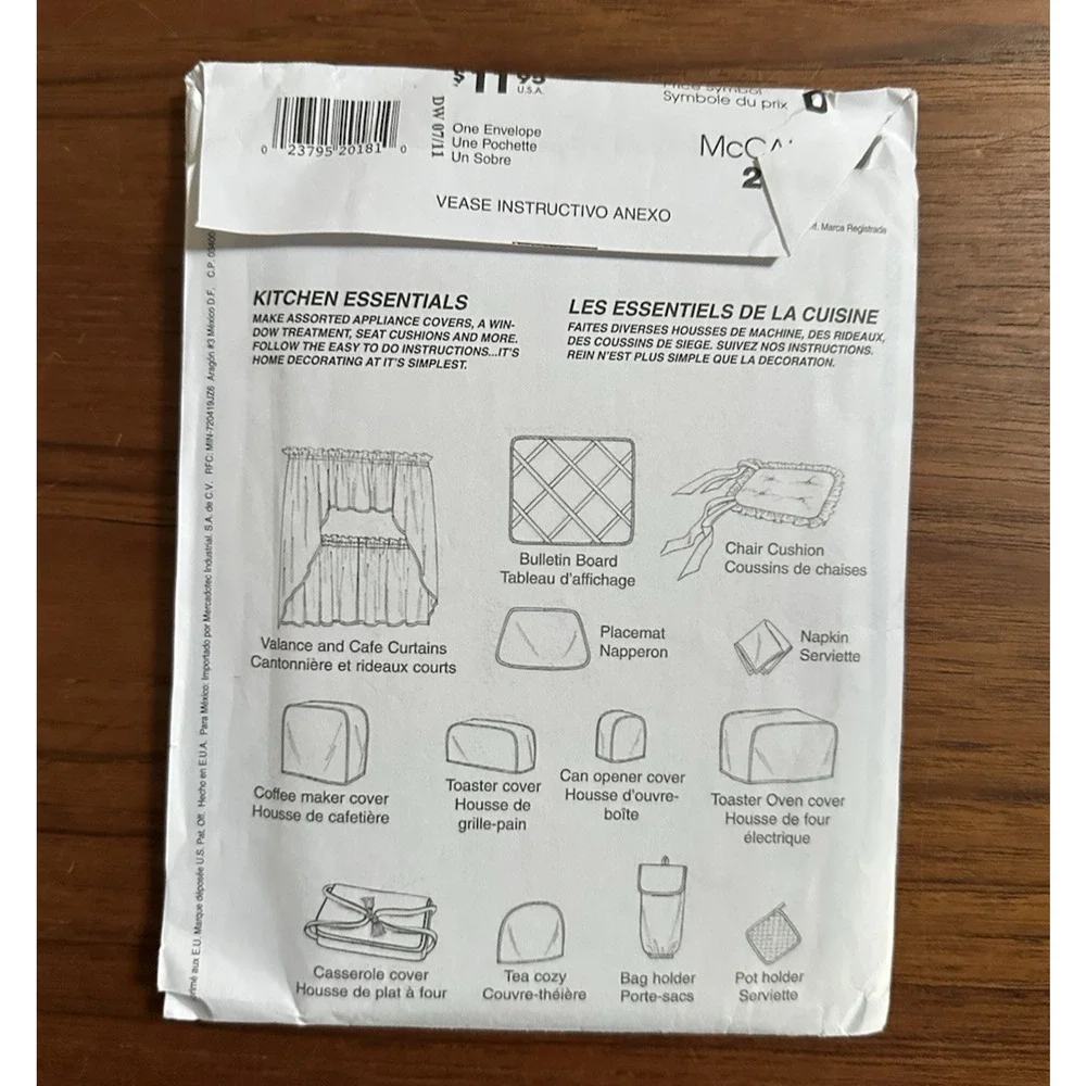 UNCUT McCall's Home Decorating Kitchen Essentials Sewing Pattern 2018 Covers